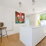 K-sea Boutique De Luxe A Cassis
